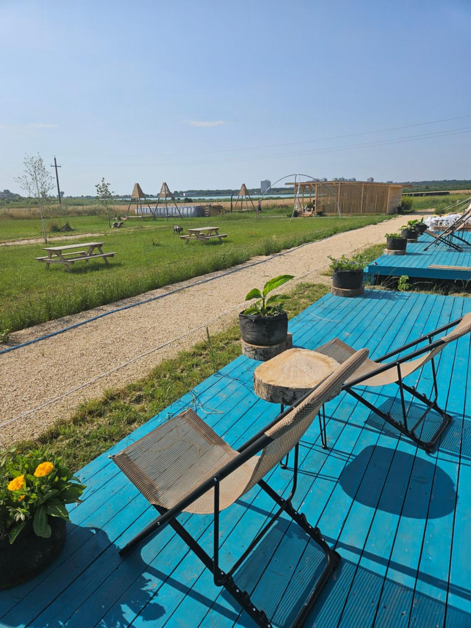 Mar A Lago Glamping23 Douazeci si Trei August Exterior photo